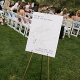 The Caroline: Welcome Sign